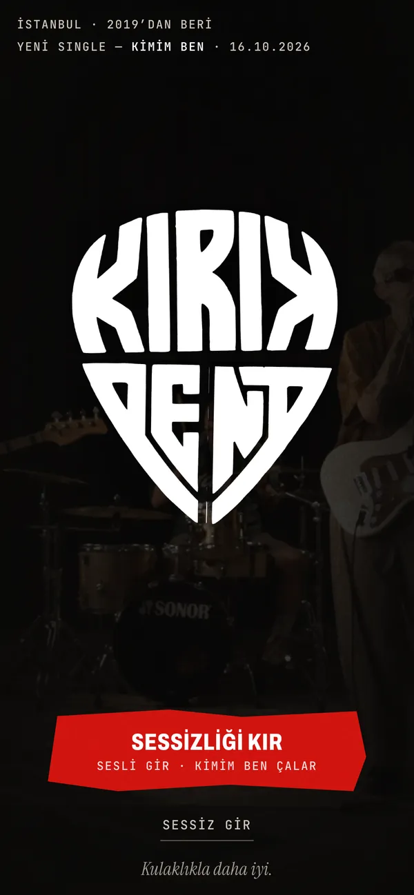 The opening on a phone: the pick and the SESSİZLİĞİ KIR button